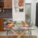 Majlinda's דורס