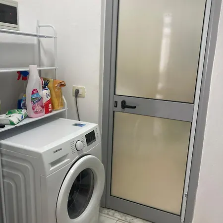 Majlinda's Apartment Durres